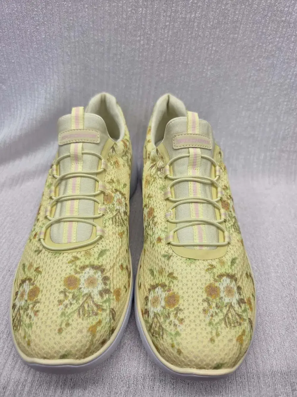 New Skechers Summits Yellow Floral Mesh Slip On Sneakers